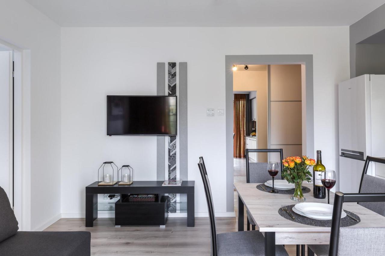 Apartment Konopnickiej11/17 *